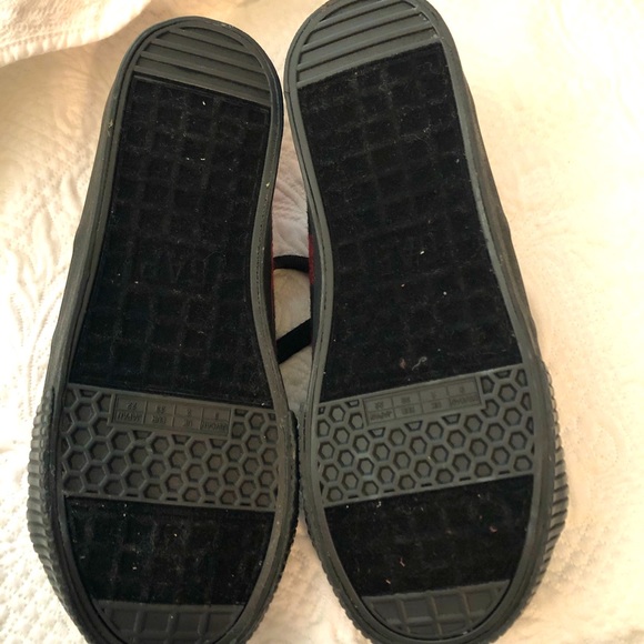 GAP Red Black Plaid Low Top Lace Sneakers Childs 3🧑🎄 - Picture 8 of 13